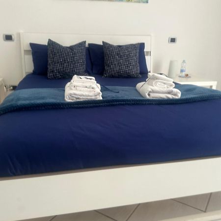 Suite 84 Holiday Home Salerno Eksteriør bilde
